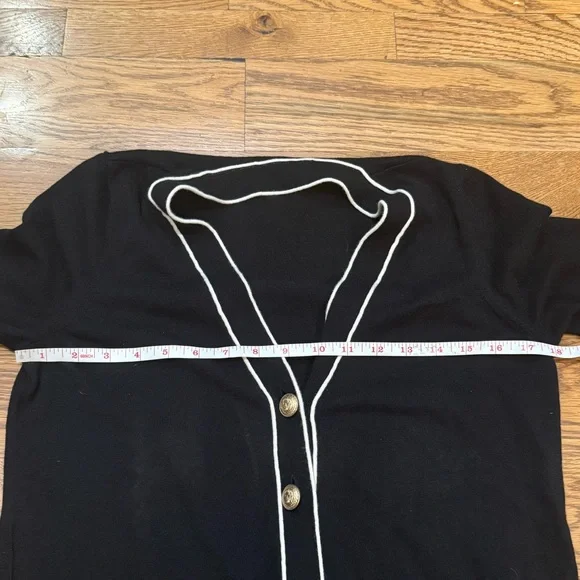 L'AGENCE. Black & White Ronny Piped Wool and Cotton Cardigan. Size Medium. - Picture 8 of 10